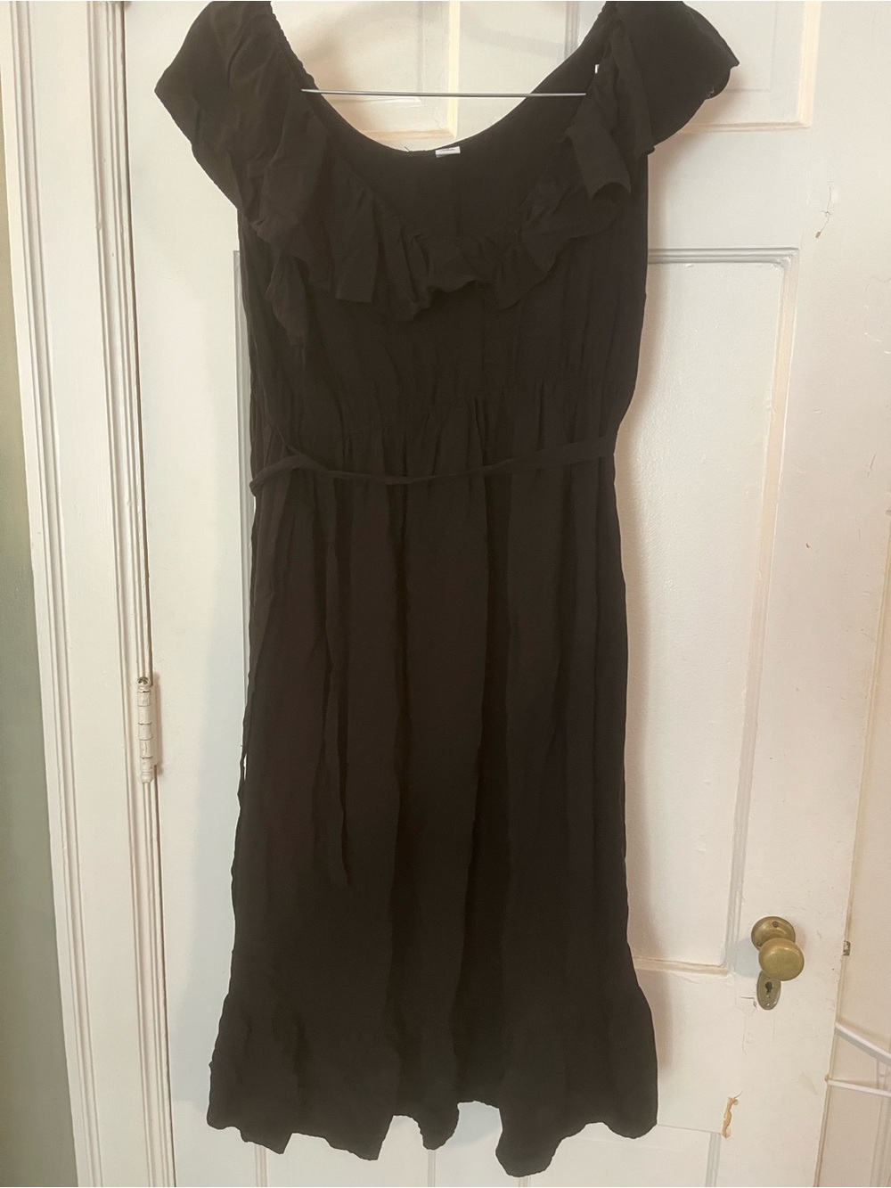 *Maternity* Black Ruffle-Trim Dress